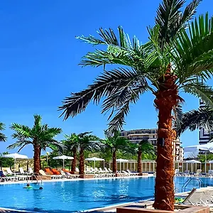 Europe & Casino מלון סאני ביץ'